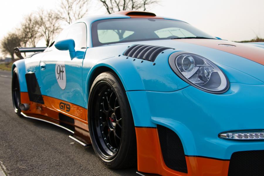  Porsche GT9-CS by 9ff 2012 года  (фото 9 из 40)